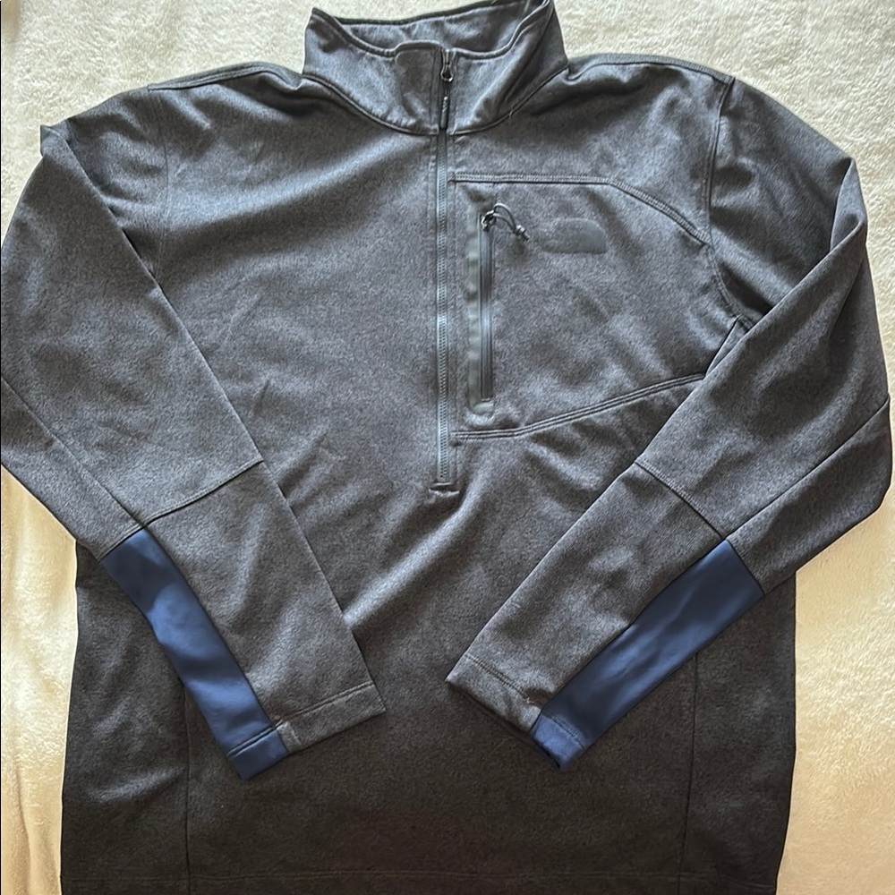 The North Face Quarter Zip Pullover